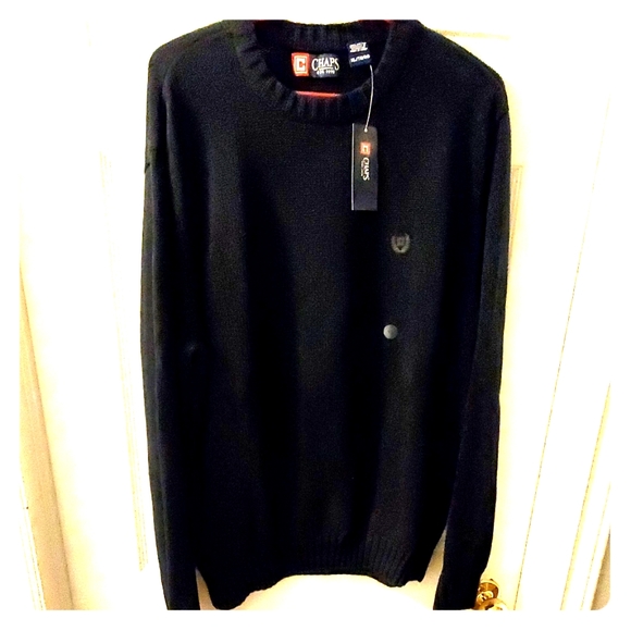 Men's Chaps 100% Cotton Crew Neck.